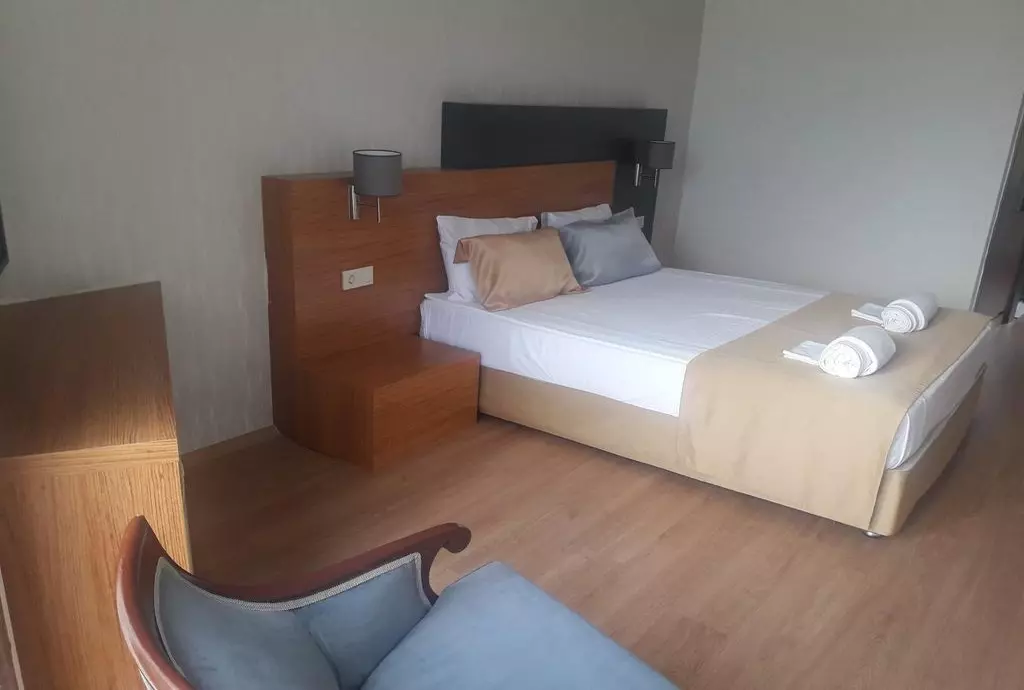 hotel orange park antalya_shabavizparvaz_02.jpg